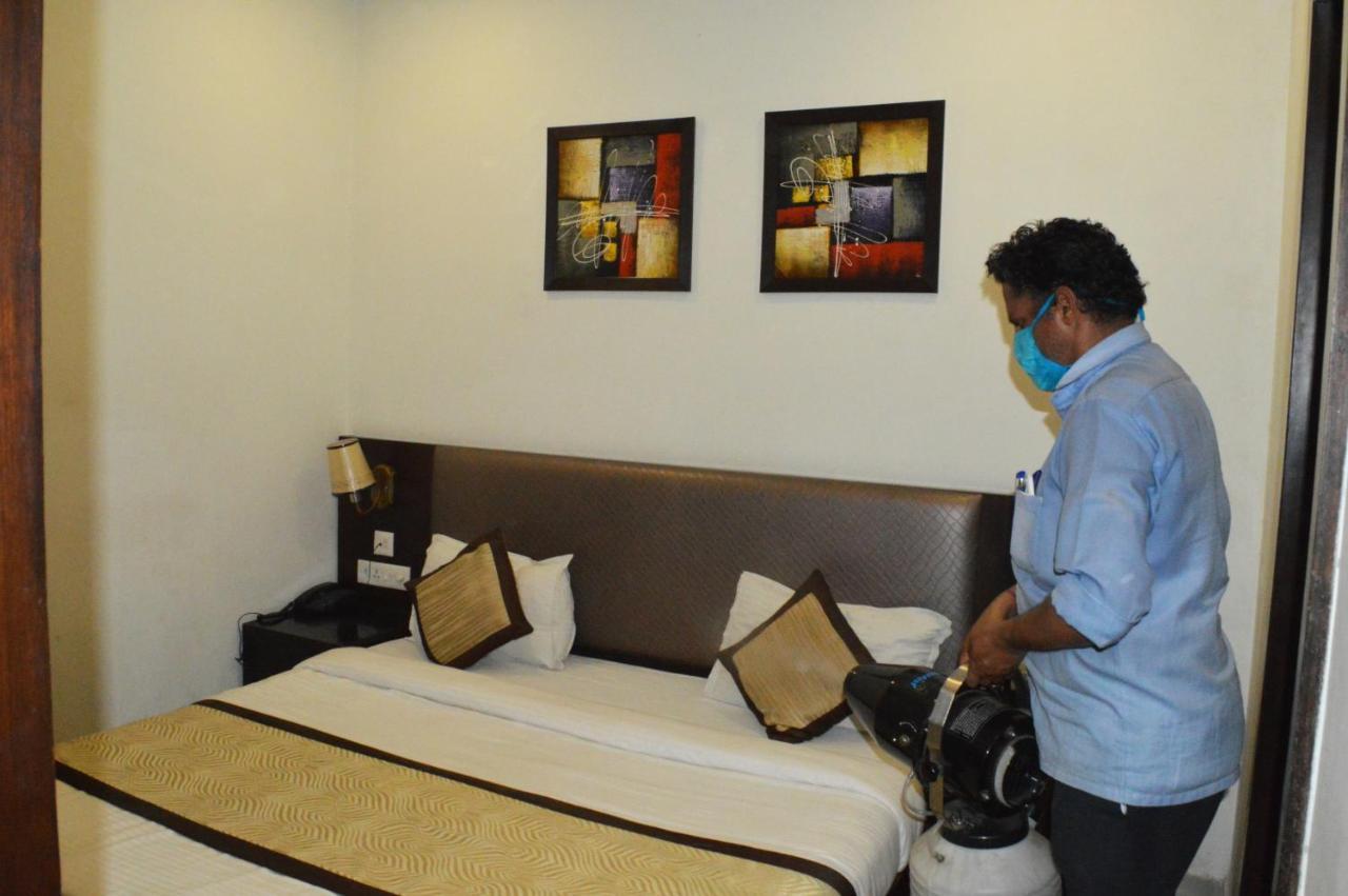Madhav Muskan Residency Mathura Ngoại thất bức ảnh