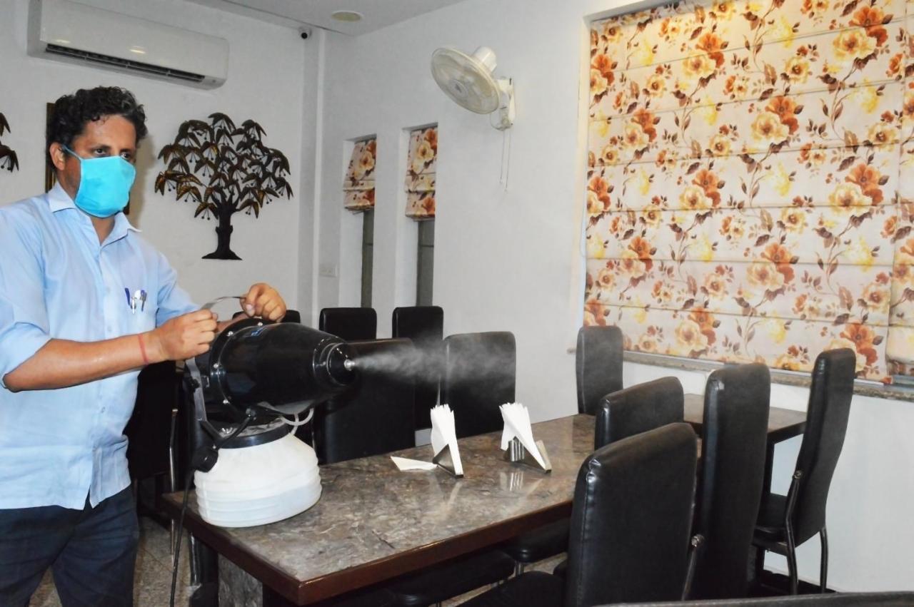 Madhav Muskan Residency Mathura Ngoại thất bức ảnh
