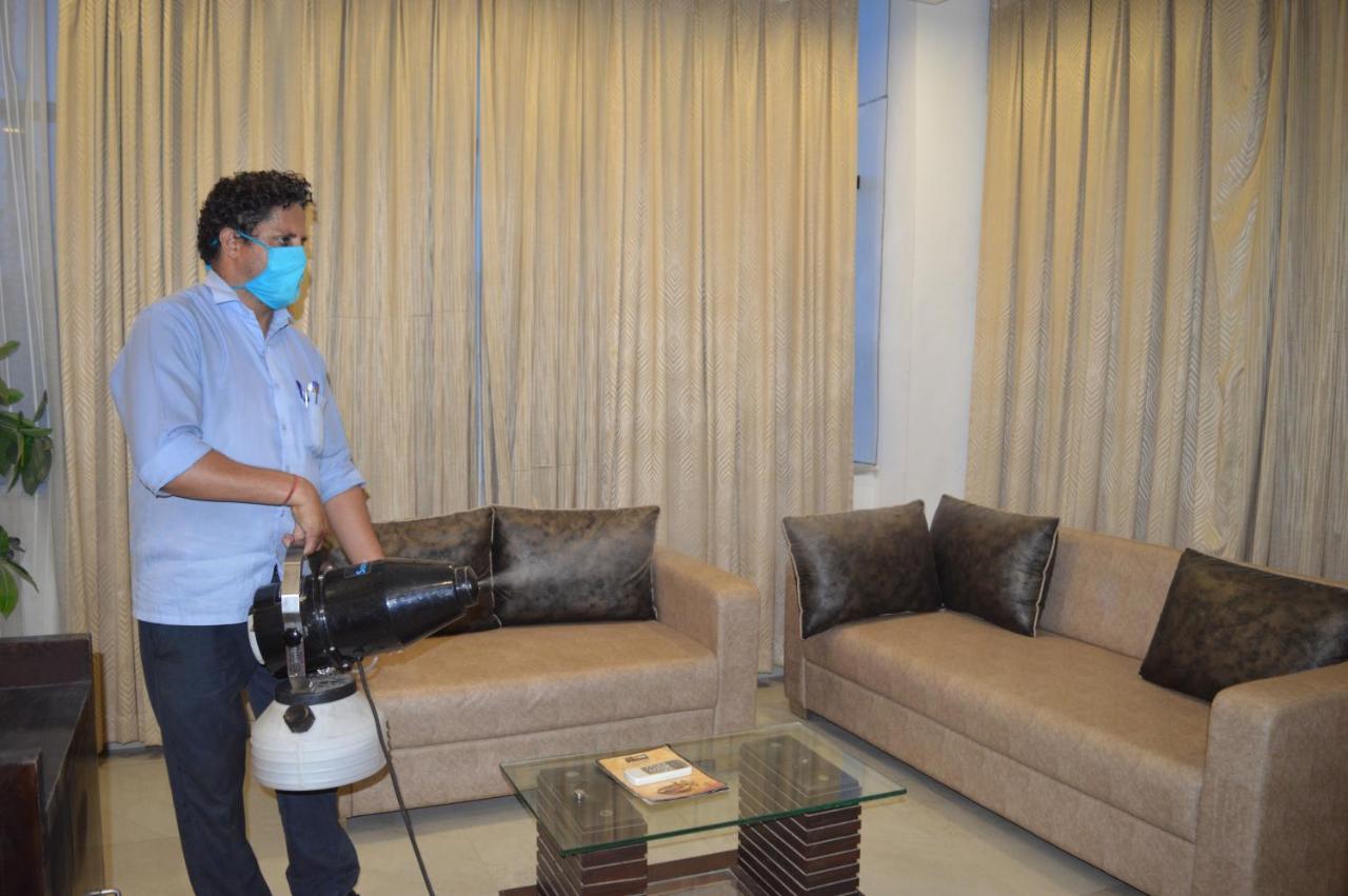 Madhav Muskan Residency Mathura Ngoại thất bức ảnh