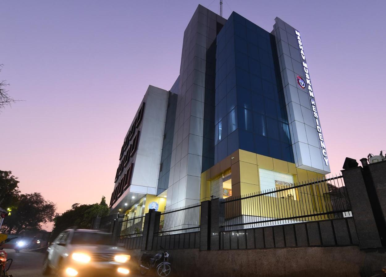 Madhav Muskan Residency Mathura Ngoại thất bức ảnh